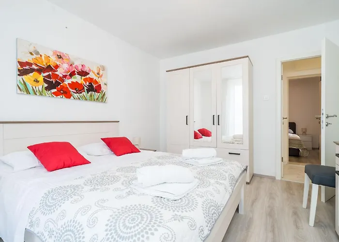 Cvjetkovi - Two Bedroom With Terrace And Sea View * Дубровник