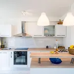 Cvjetkovi - Two Bedroom With Terrace And Sea View Apartman