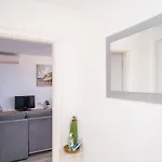 Cvjetkovi - Two Bedroom With Terrace And Sea View *