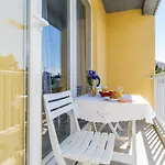 Cvjetkovi - Two Bedroom With Terrace And Sea View