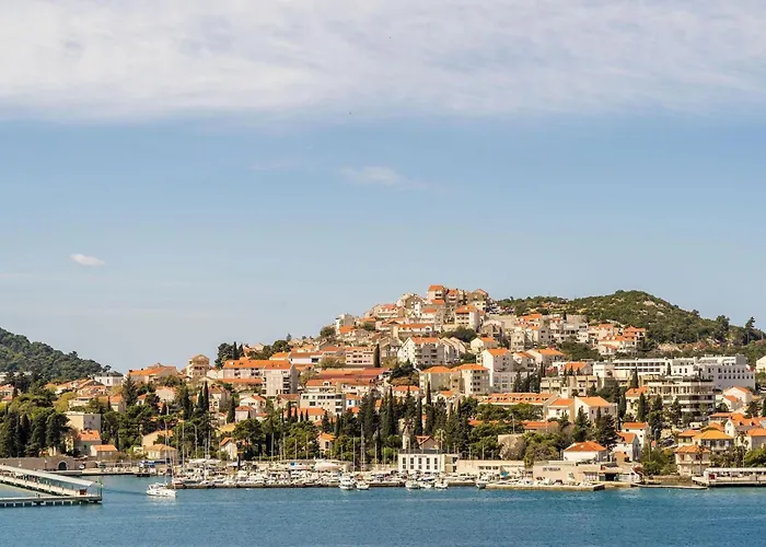 Cvjetkovi - Two Bedroom With Terrace And Sea View