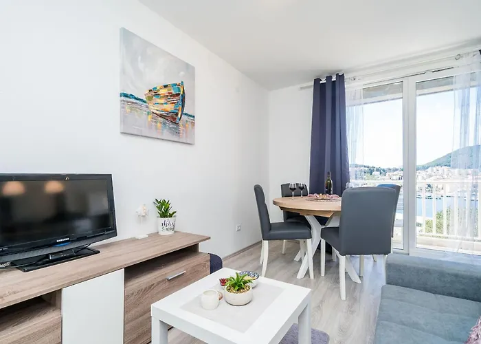 Cvjetkovi - Two Bedroom With Terrace And Sea View Daire