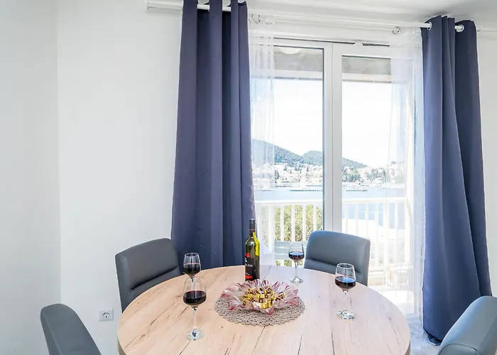 Cvjetkovi - Two Bedroom With Terrace And Sea View Dubrovnik