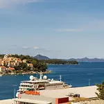 Cvjetkovi - Two Bedroom With Terrace And Sea View *